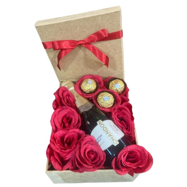 Caixa Surpresa de Rosas da Mamãe