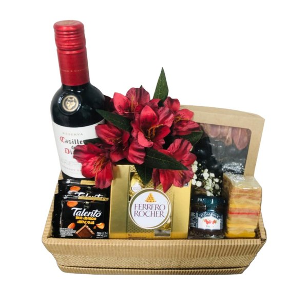 Cesta de Vinho e Petiscos 