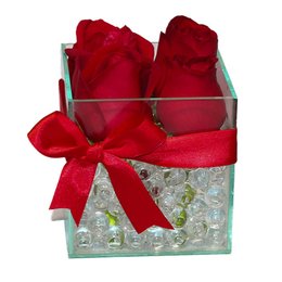 Imagem de Arranjo De 4 Rosas Vermelhas 