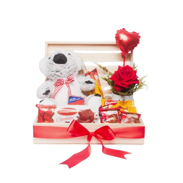 Imagem de Baú com Rosa e Pelúcia