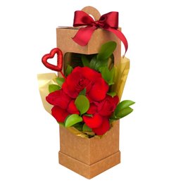 Imagem de Arranjo de Rosas Vermelhas Romântico