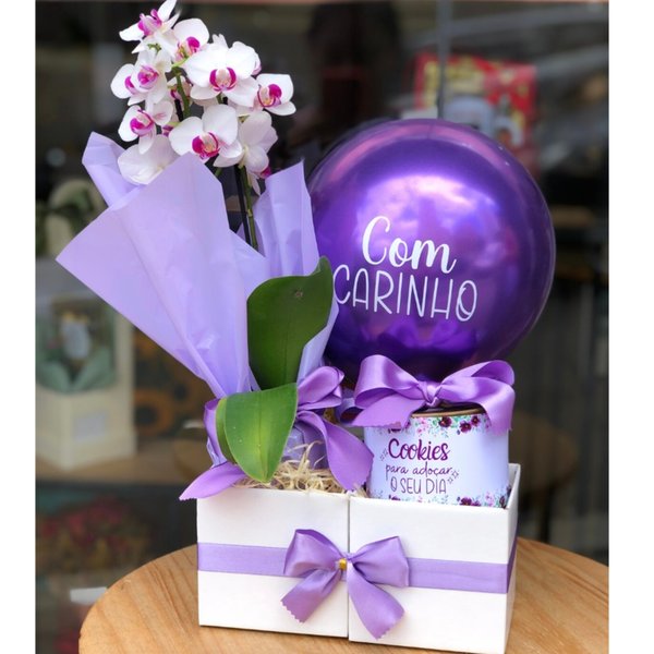 Cesta Com Carinho Lilás
