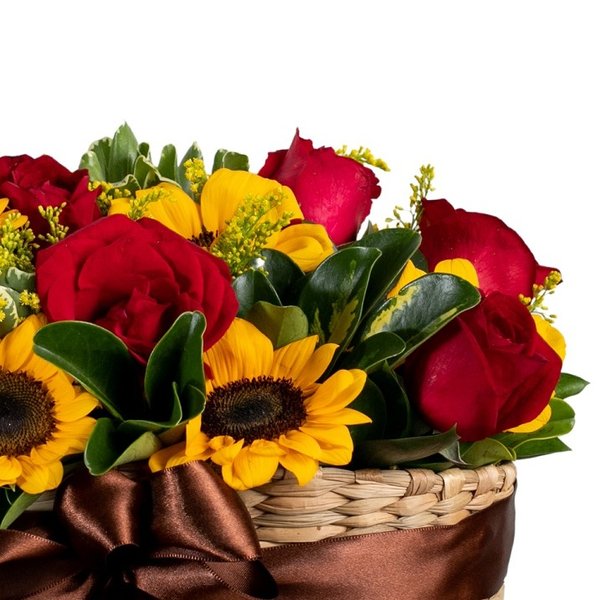 Cesta Sintonia de Rosas e Girassóis
