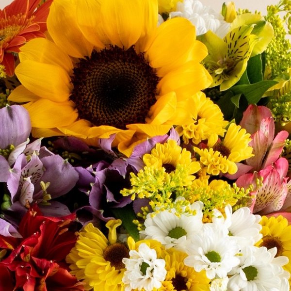 Vaso de Flores do Campo  com Trufas e Chandon 