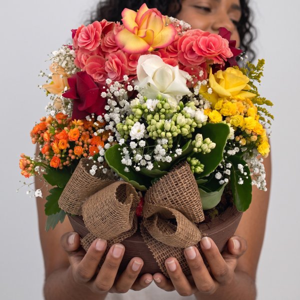 Cesta Encanto de Flores 