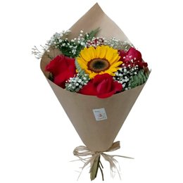 Imagem de Buquê 4 Rosas e 1 Girassol