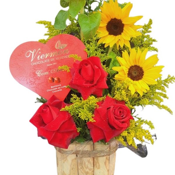Arranjo de Rosas , Girassol com Chocolate 