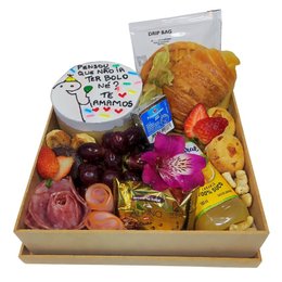 Imagem de Box de Café Ternura com Bento Cake 