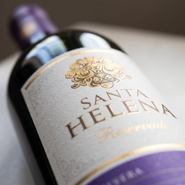 Tábua com Frios e Vinho Chileno