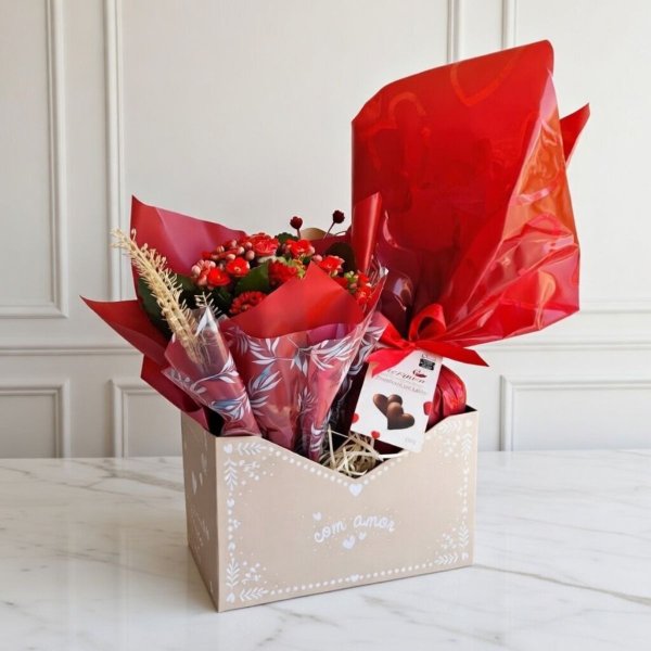 Cesta Doce Afeto com Flor Natural e Chocolate