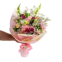 Imagem de Buquê Clássico Mix de Flores em Tons Rosado