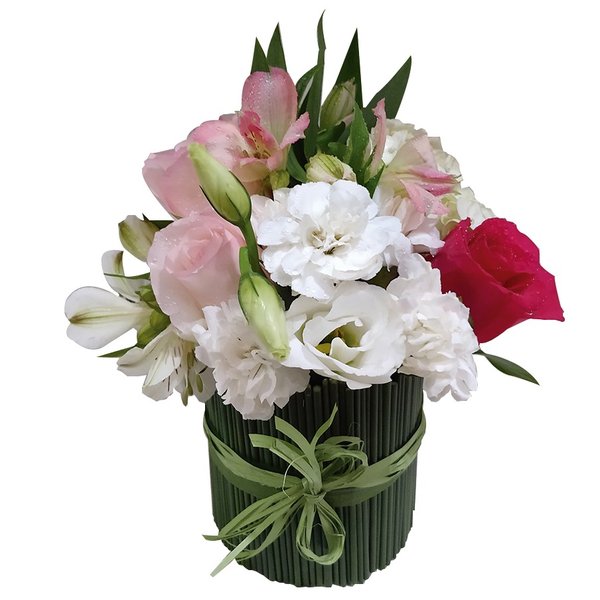 Arranjo  Sofisticado  Com Flores Mistas