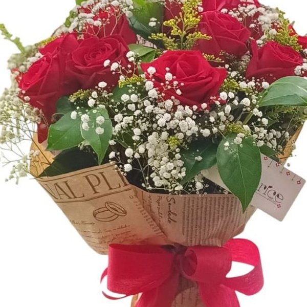 Buquê de Rosas Amor Perfeito