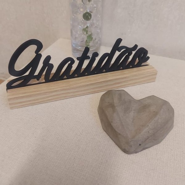 Gratidão Com Uma Rosa