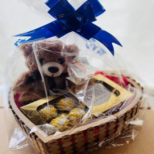 Kit Urso de Pelúcia e Chocolate Ferrero