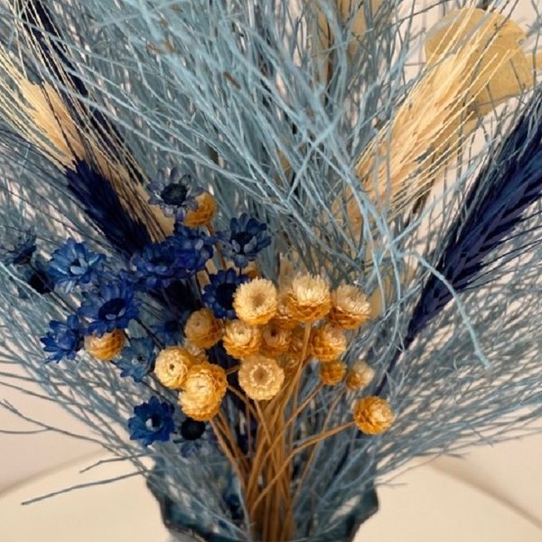 Vaso Azul Com Flor Sininho