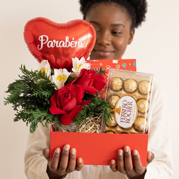 Caixa Ferrero e Rosas Carolas 