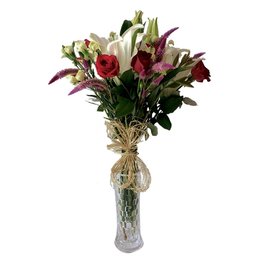 Imagem de Buquê de Lírios Brancos e Rosas Vermelhas