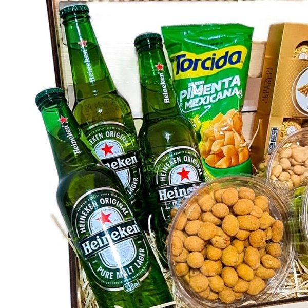 Cesta Cerveja Heineken Petiscos Chocolate 