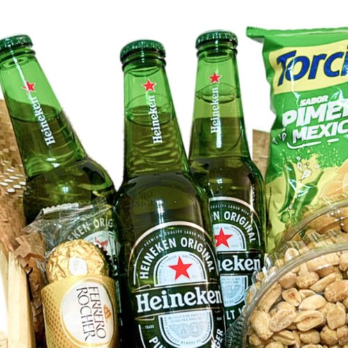 Cesta com Cervejas Heineken e Petiscos Felicidades 