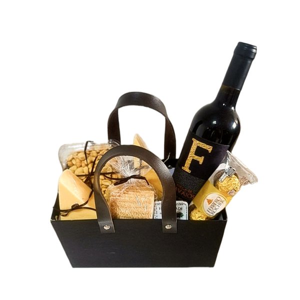 Cesta Premium Queijos, Ferrero e Vinho 