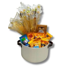 Imagem de Cesta de Café da Manhã Premium com Orquídea 