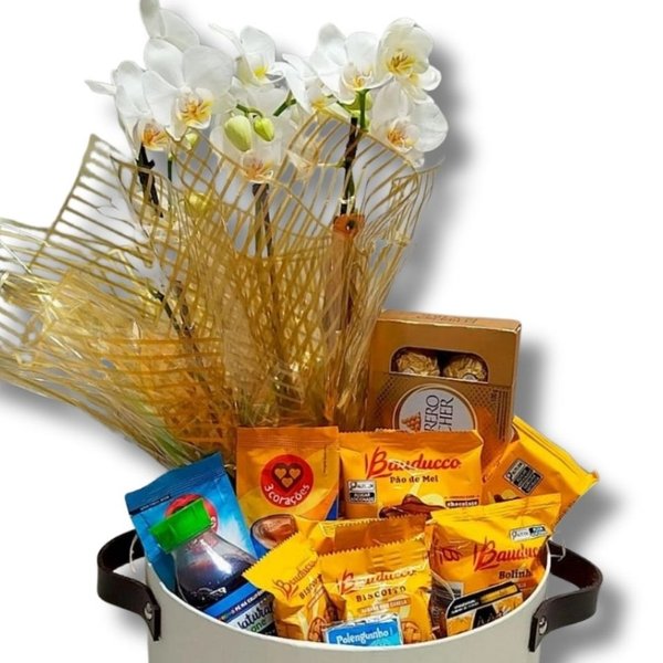 Cesta de Café da Manhã Premium com Orquídea 