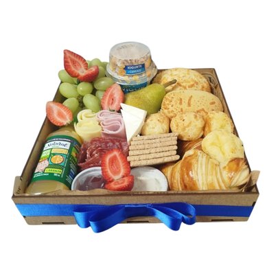 Cesta Premium Café com Frutas e Pães