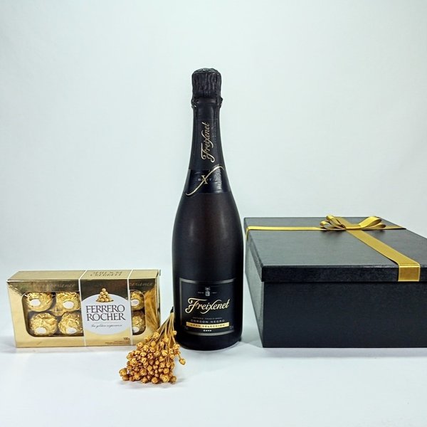 Freixenet Cordon Negro e Bombons Ferrero