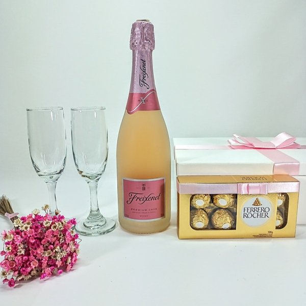 Freixenet Rose e Taças