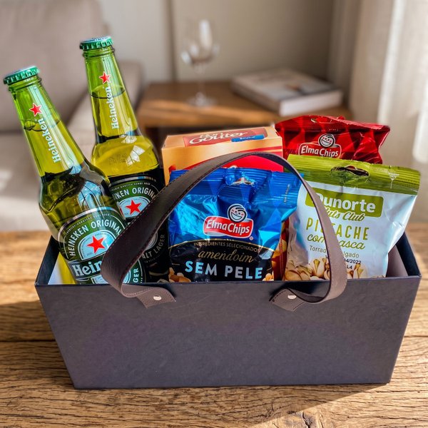 Cesta Cerveja Heineken e Petiscos