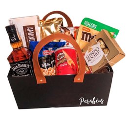 Imagem de Cesta de Aniversário com Whiskey 