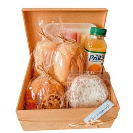 Imagem de Cesta de Café com Pães