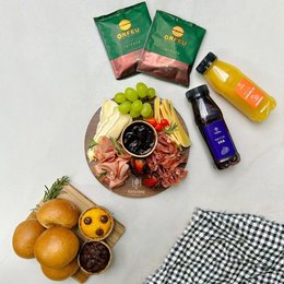 Imagem de Cesta de café da manhã completa para 2 - Grazing