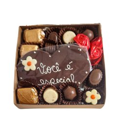 Imagem de Caixa Coração de Chocolate Você é Especial