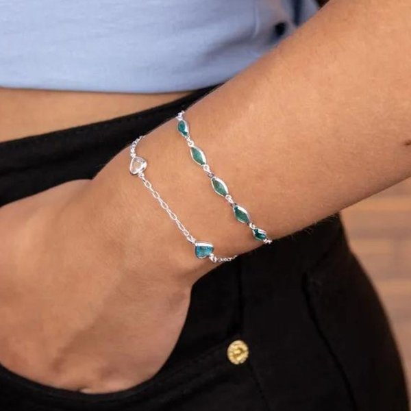 Pulseira Corações Azuis e Brancos - Prata 925