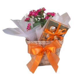 Imagem de Cesta  Flores e Bombons Justine