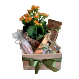 Imagem de Cesta Box Rústico com Mix de Chocolates e Flores