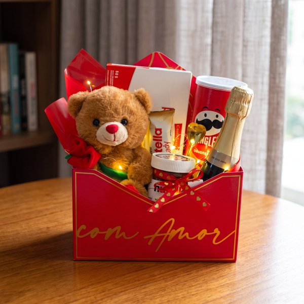 Cesta Carta de Amor Iluminada