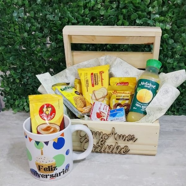 Cesta de Café da Manhã Baú 