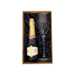 Imagem de Chandon Baby e taça