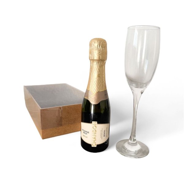 Chandon Baby e taça