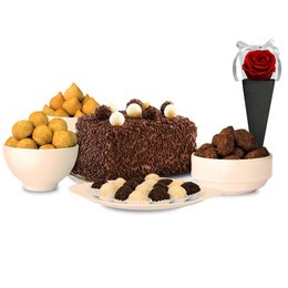 Imagem de Kit Festa 1 Tradicional Cone Preto De Rosa Encantada