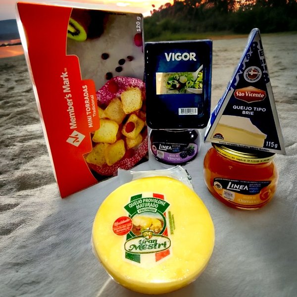 Cesta Ouro  com Chandon e Guloseimas