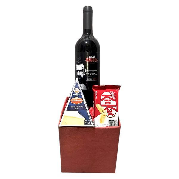 Cesta Doçura com Vinho, Queijo e Chocolate