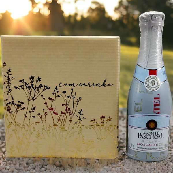 Cesta Moscatel Ice com Ursinho e Chocolates