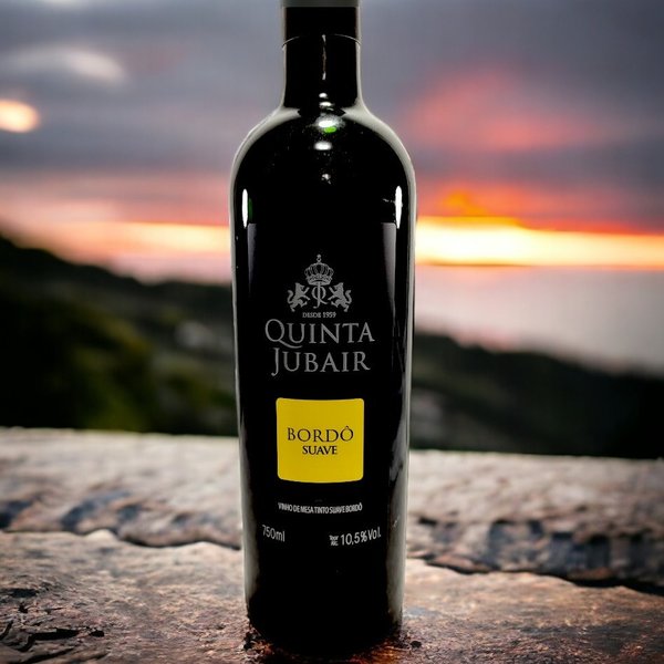  Cesta Prata com Vinho e Chocolates