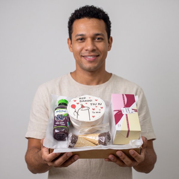 Cesta Bentô Cake com Natura