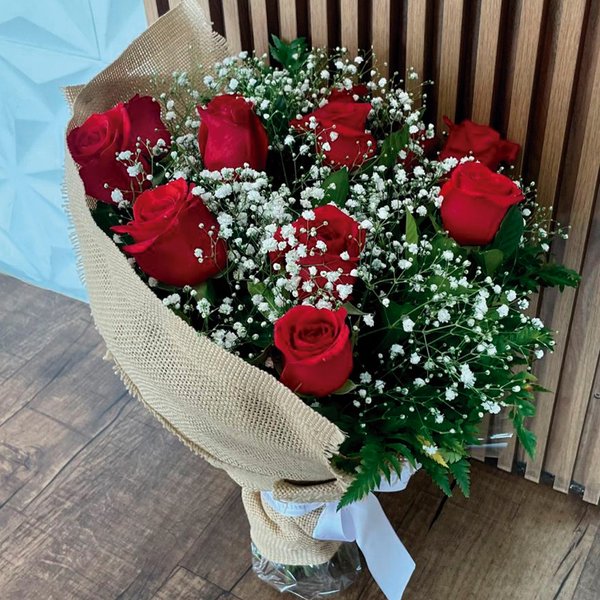 Buquê 12 Rosas Importadas