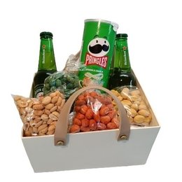 Imagem de Caixa com Alça - Petiscos com Cerveja e Amendoim 